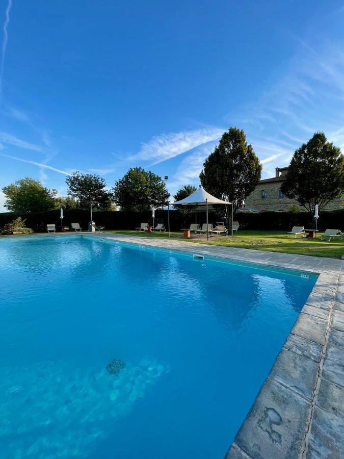 Agriturismo La Colmata Cesa  Exterior foto